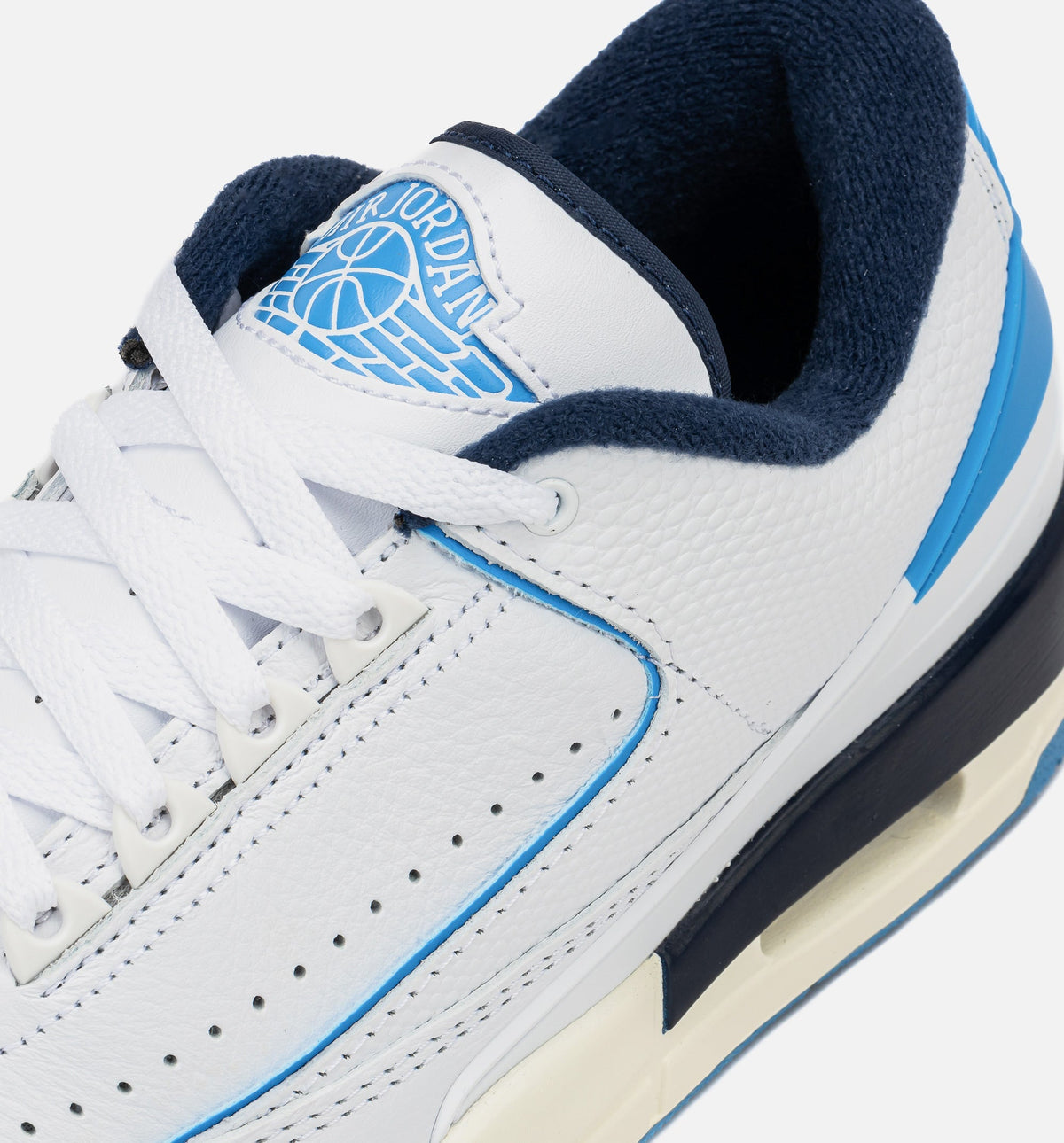 Air Jordan 23 Men's Shoe – White/University Blue/Midnight Navy