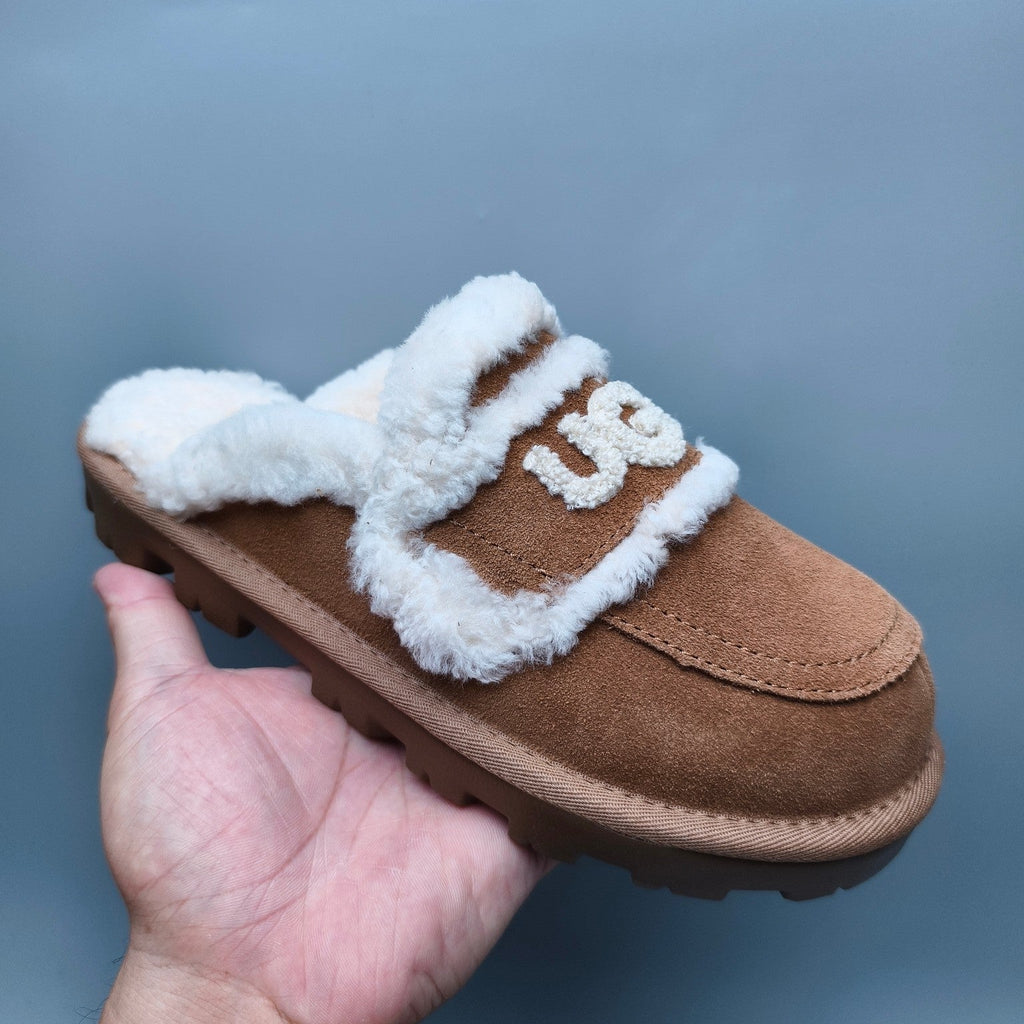 Chestnut Fluffy Big Logo Casual Slippers — New Arrival | In Stock