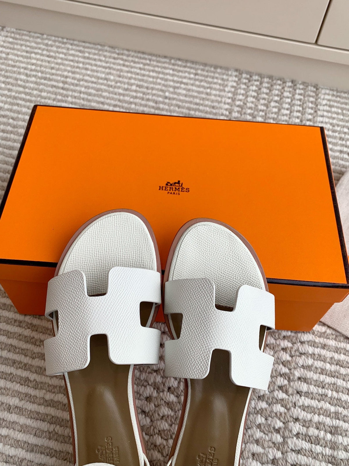 Hermès Santorini Classic H Flat Sandals