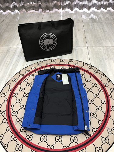 Canada Goose Blue Freestyle Crew Down Vest