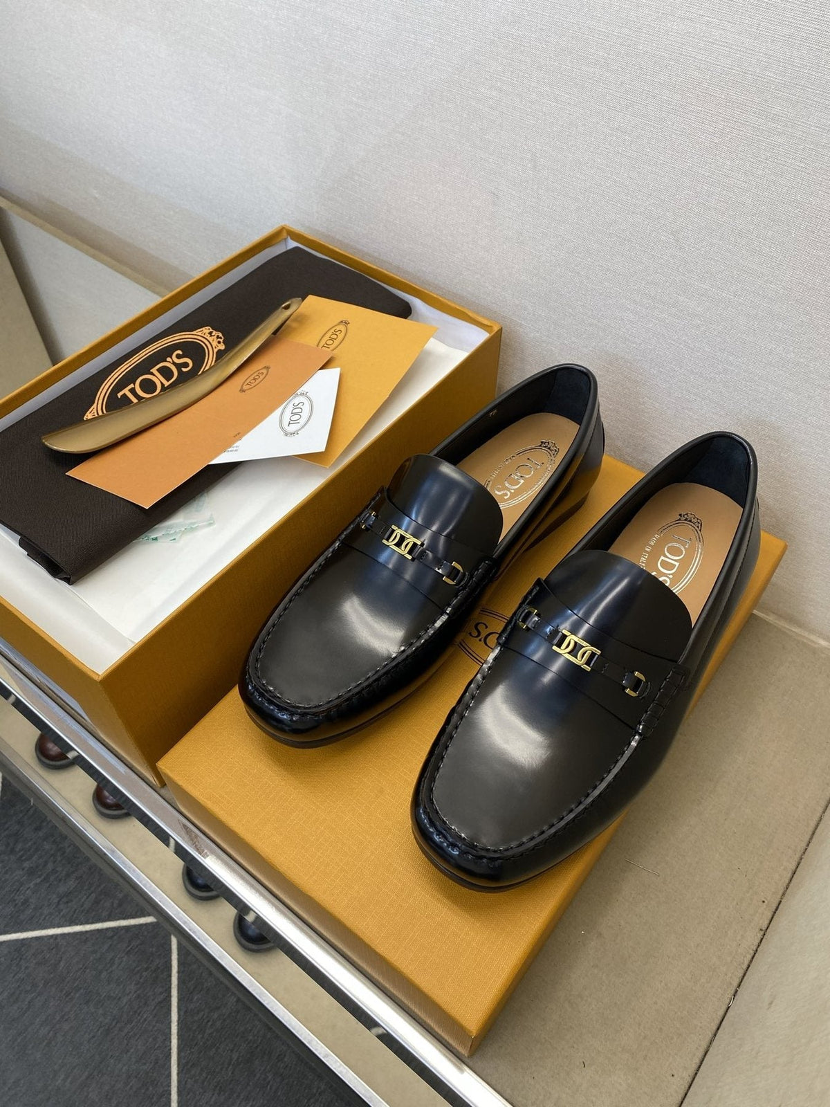 TOD'S Men's Gold-Tone Hardware Loafers