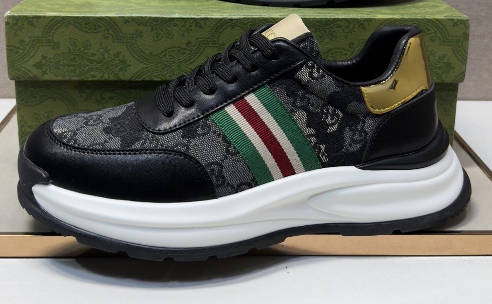 Gucci Men's Stripe Sneakers