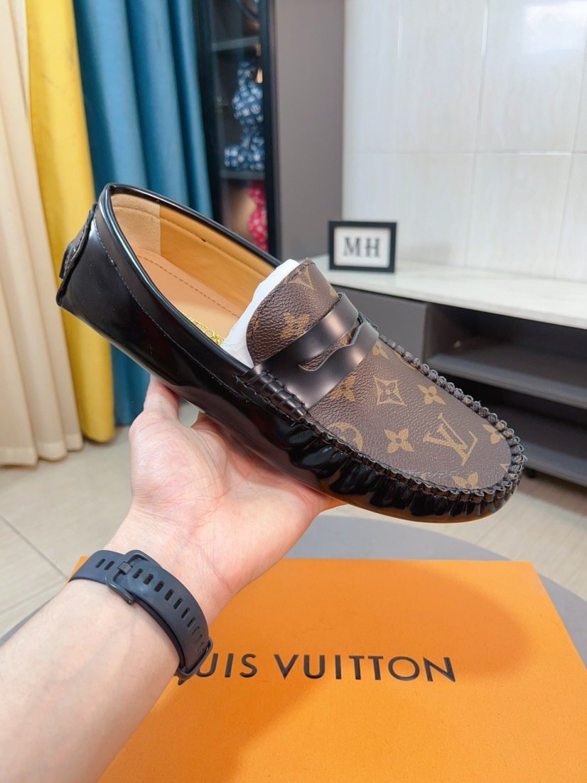 Louis Vuitton Patterned Vamp Loafers