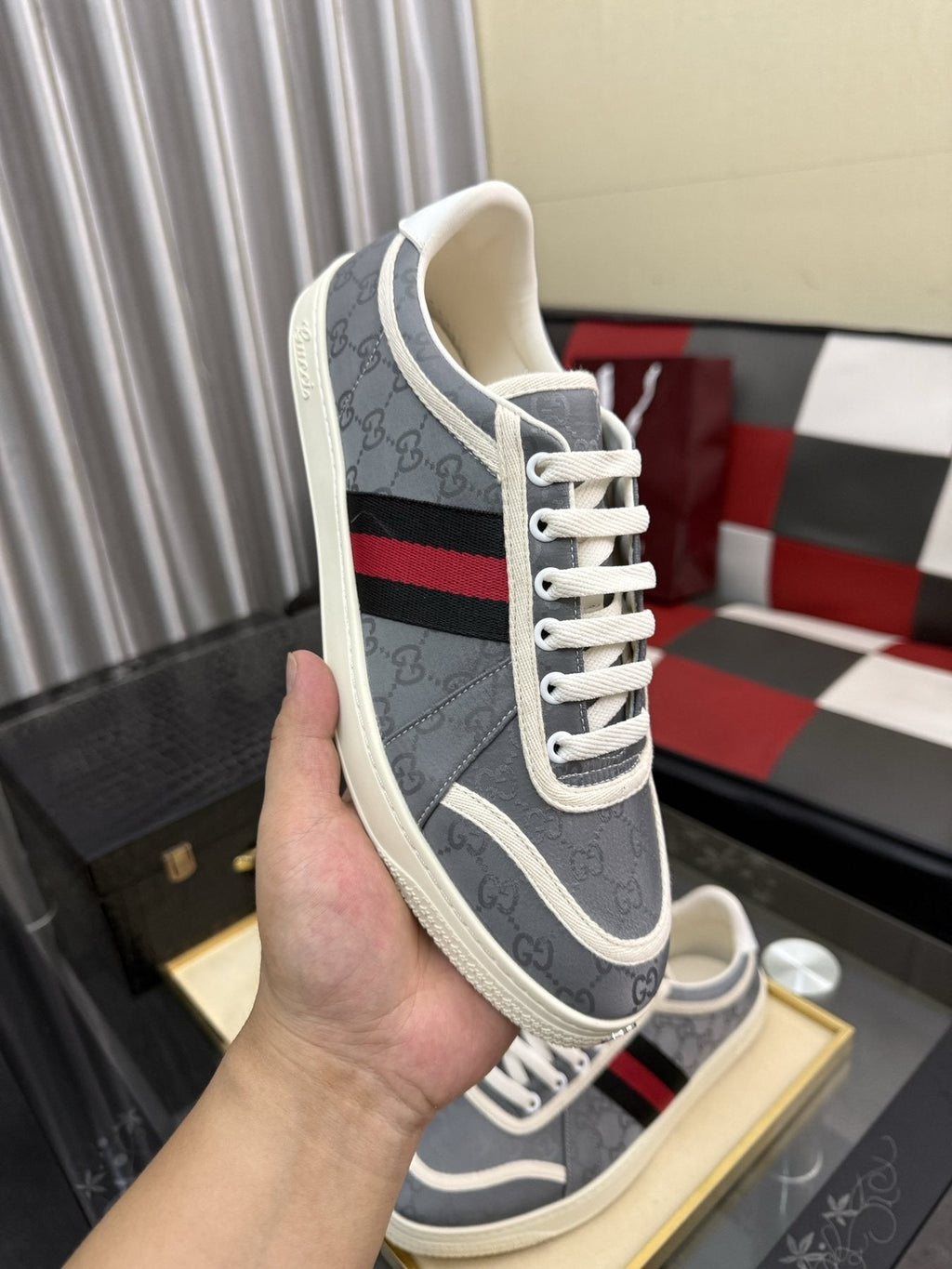 Gucci Striped Low-Top Sneakers