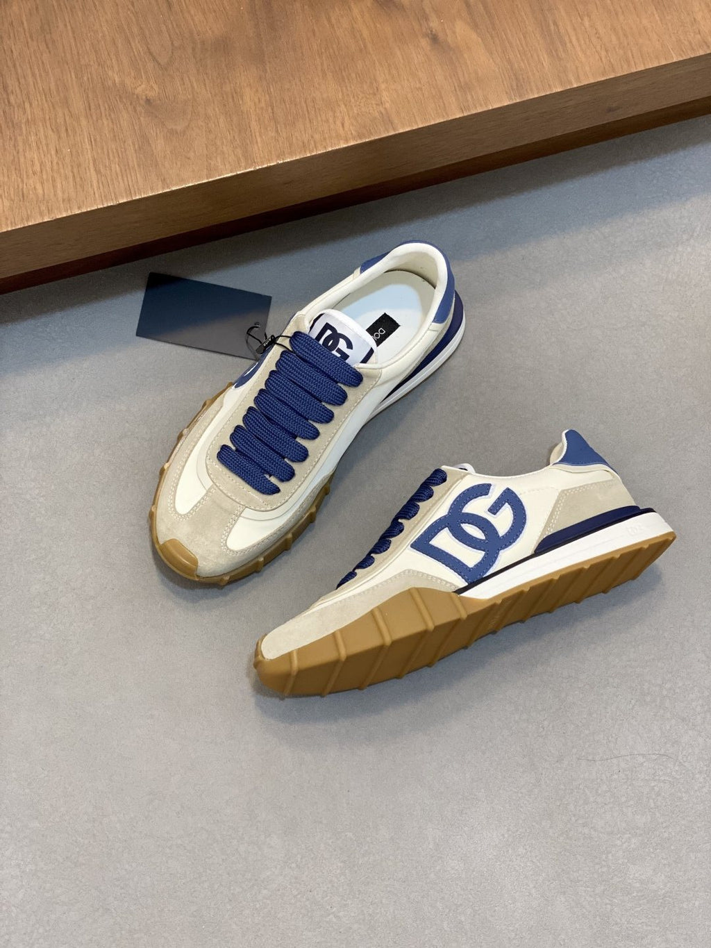Dolce & Gabbana Men's Low-Top Leather Sneakers