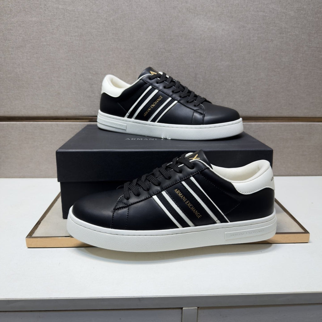 Armani Men's Striped Low-Top Sneakers