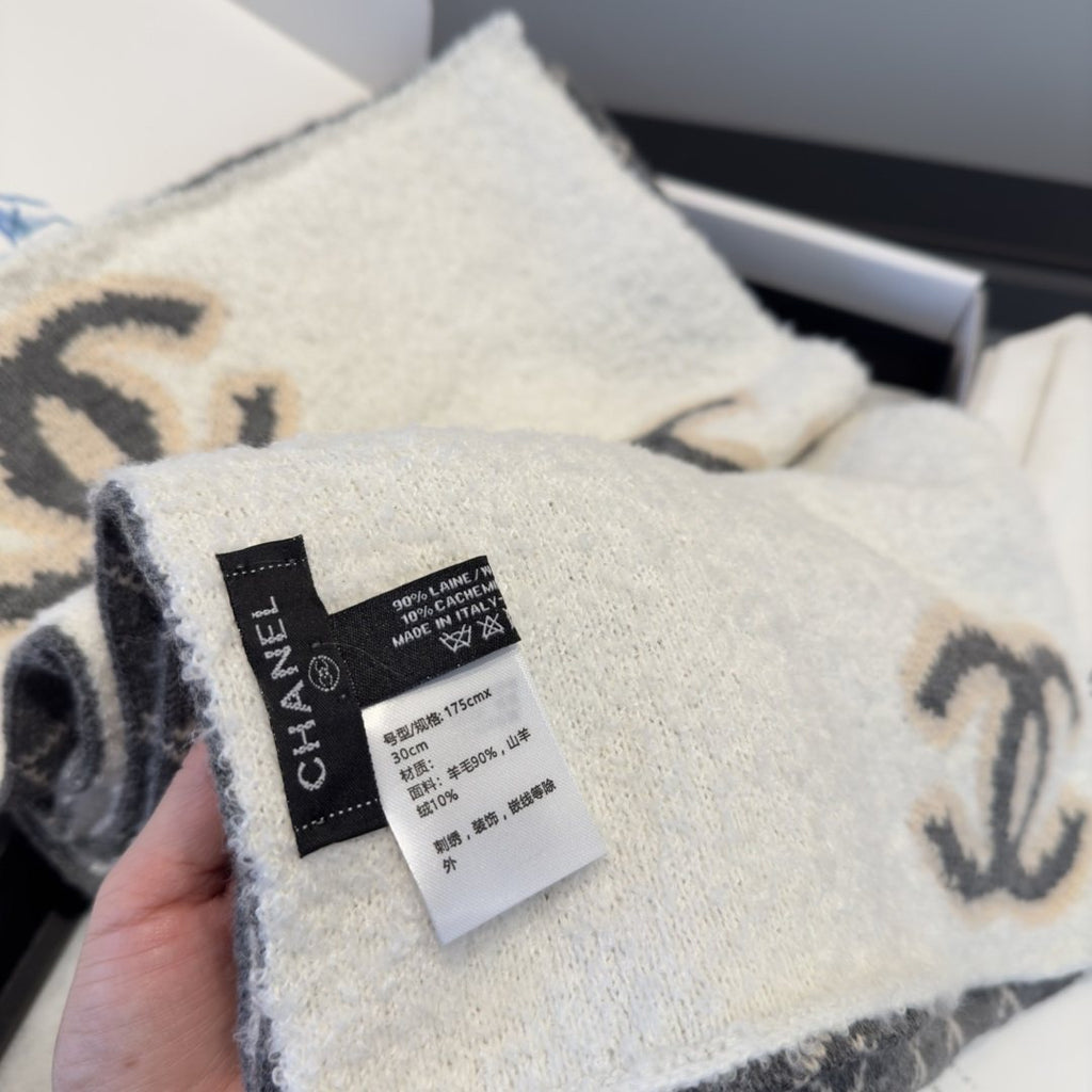 Chanel Grid Pattern Knit Scarf